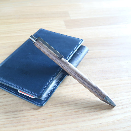 神代ケヤキの木軸ペンと、M5手帳のある暮らし