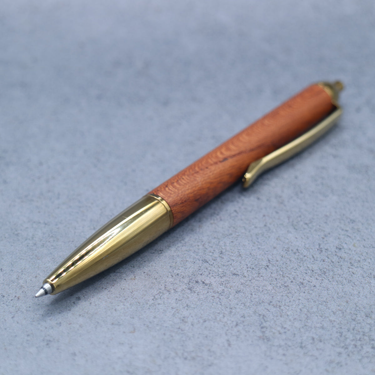 Zelkova | M5-compatible wooden mini ballpoint pen made from wood found in a storehouse | Slim barrel, retractable 260642