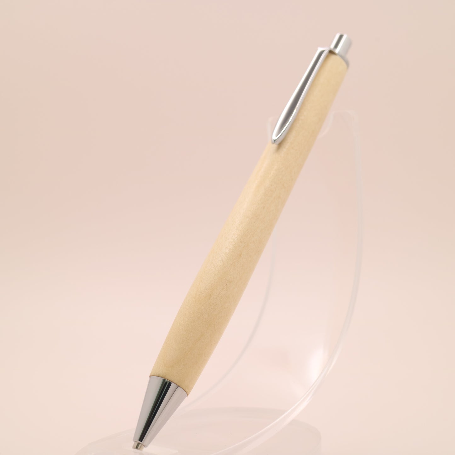 カンサブロウノキ 木軸シャーペン｜【学生に人気】白くてやさしい木肌が、勉強時間に静かな集中をもたらす一本　260203