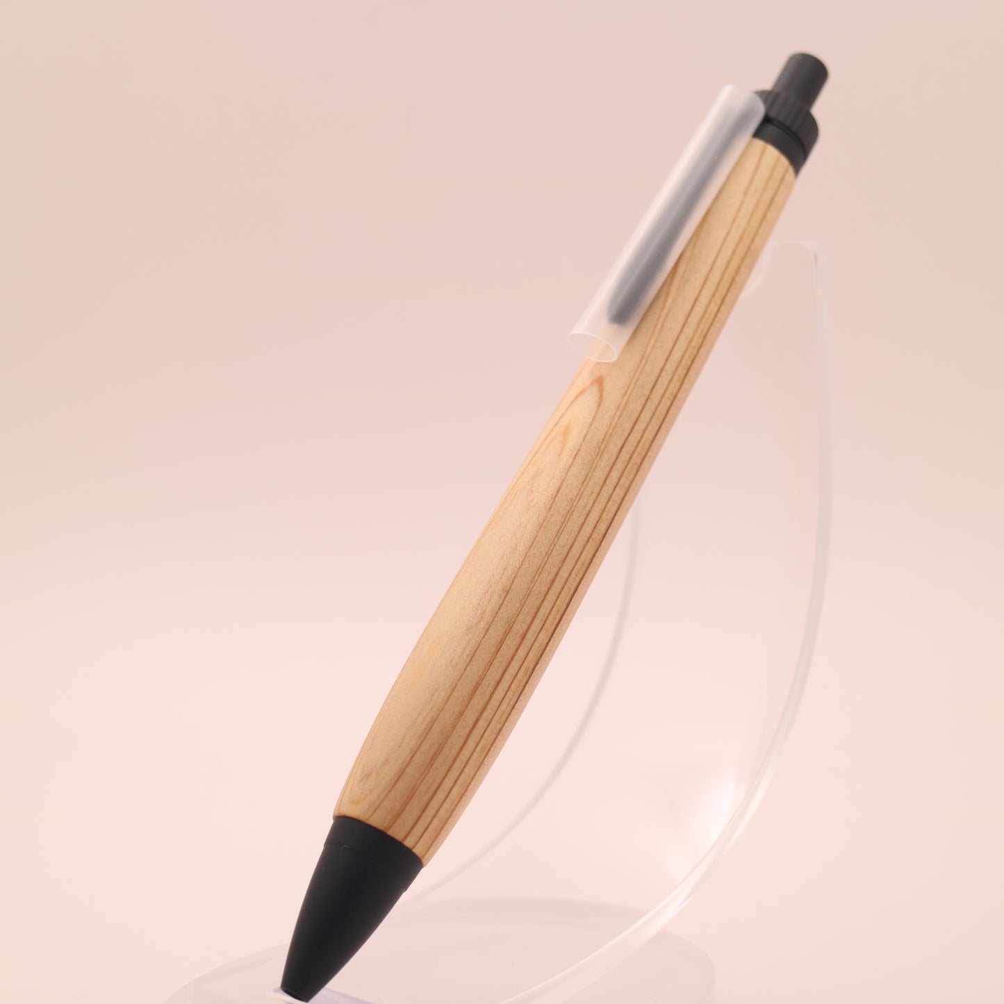 伊勢市産ヒノキ × マットブラック｜木の質感を楽しむ木軸ペン｜ボールペン or シャーペン　251229