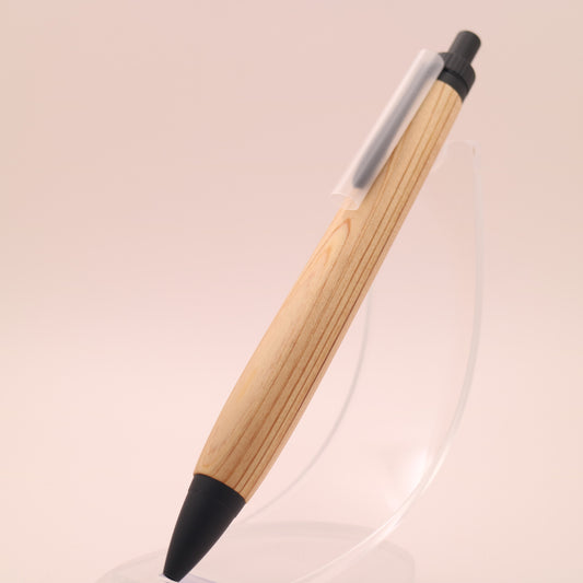 伊勢市産ヒノキ × マットブラック｜木の質感を楽しむ木軸ペン｜ボールペン or シャーペン　251229