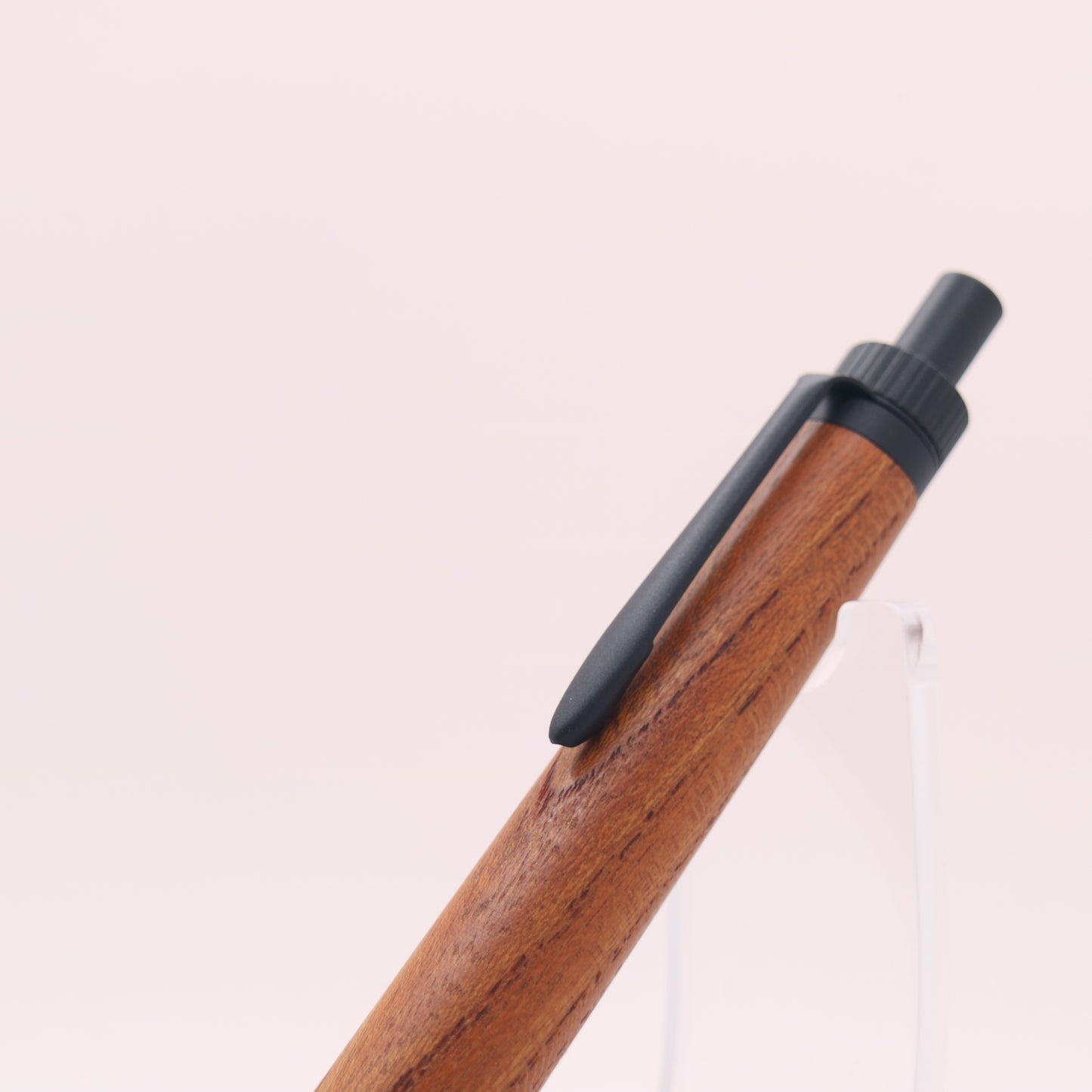 ケヤキ｜蔵に眠っていた木で仕立てた木軸ペン｜ボールペン or シャーペン　260212