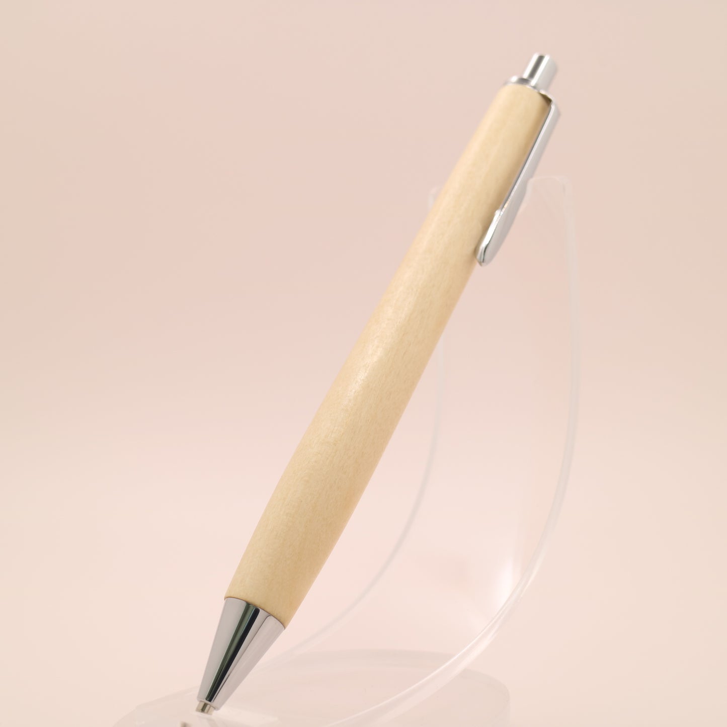 カンサブロウノキ 木軸シャーペン｜【学生に人気】白くてやさしい木肌が、勉強時間に静かな集中をもたらす一本　260203