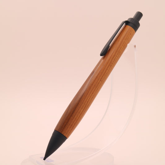 イチイ× マットブラック｜木の質感を楽しむ木軸ペン｜ボールペン or シャーペン　251220
