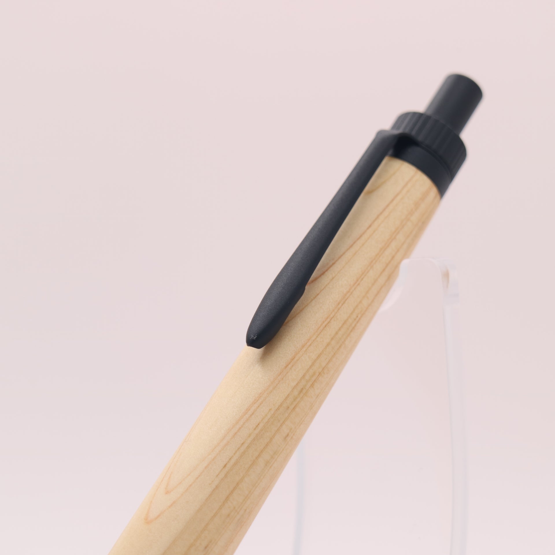 Steef & Co. 伊勢神宮欅リバーペン「彼方」　ボールペン　木軸ペン Steef & Co. 伊勢神宮欅リバーペン「彼方」 ボールペン 木軸ペン