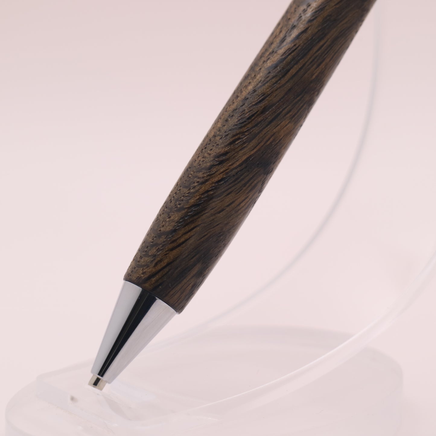 神代ナラ 木軸シャーペン｜【学生に人気】時を刻んだ深い色合いが、勉強時間に静かな集中をもたらす一本　260208