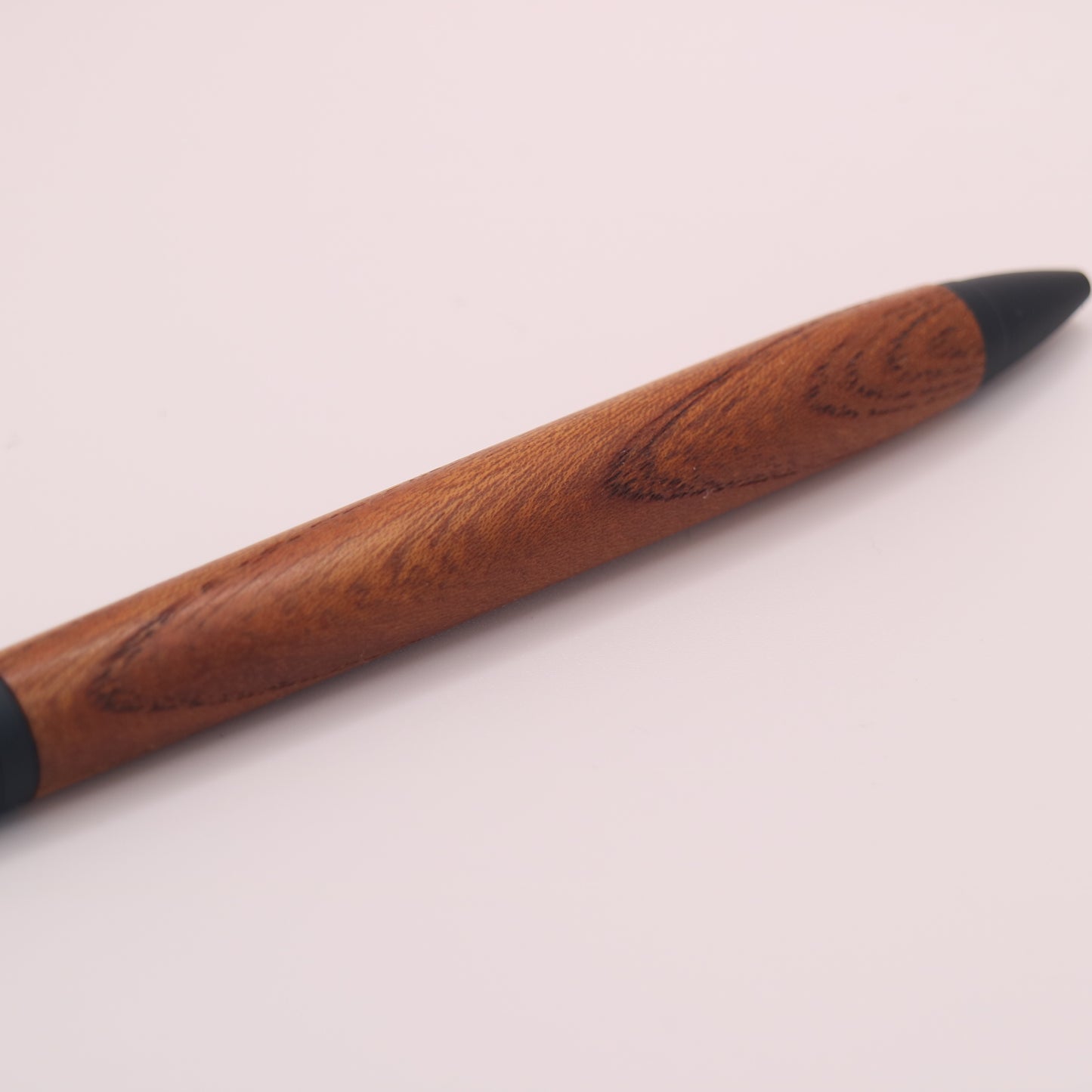 ケヤキ｜蔵に眠っていた木で仕立てた木軸ペン｜ボールペン or シャーペン　260403