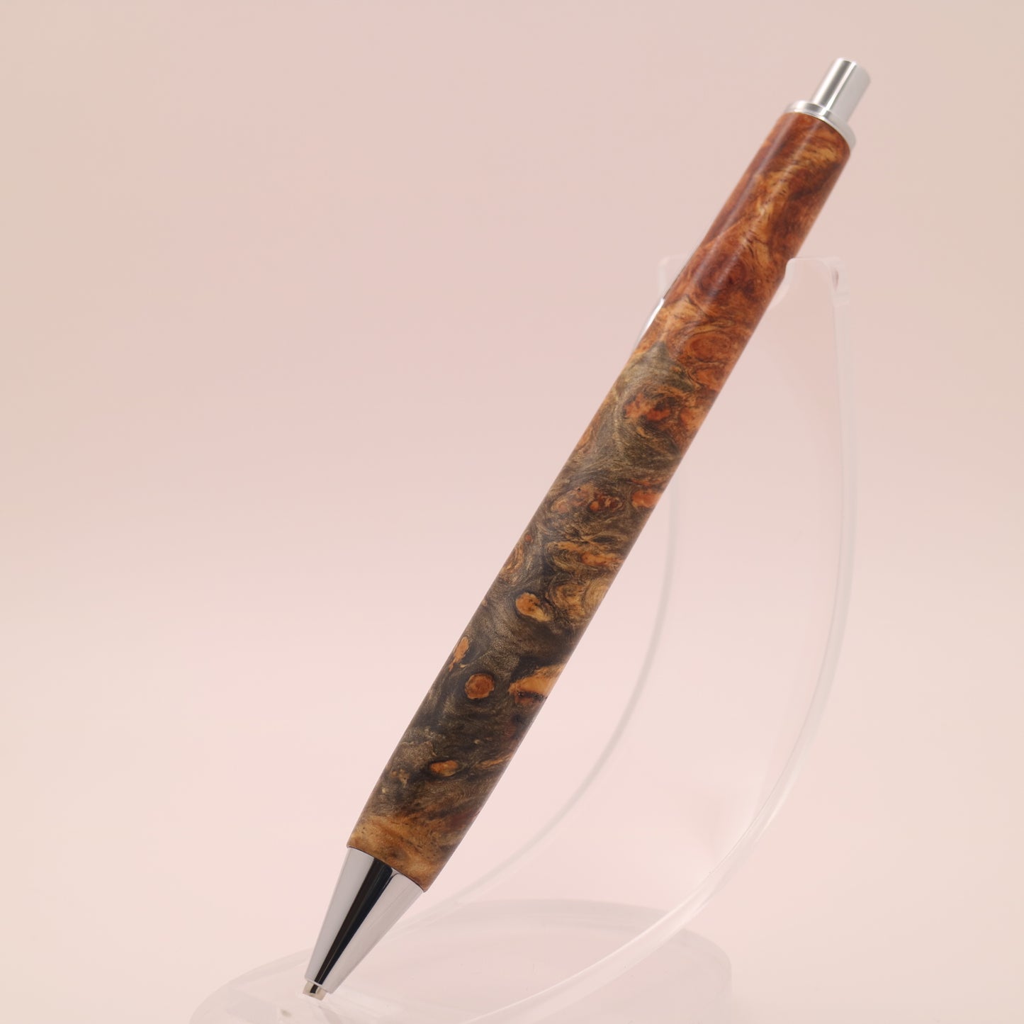 花梨瘤 木軸シャーペン｜【学生に人気】複雑に揺らぐ瘤杢が、勉強時間に静かな没入感をもたらす一本　260206