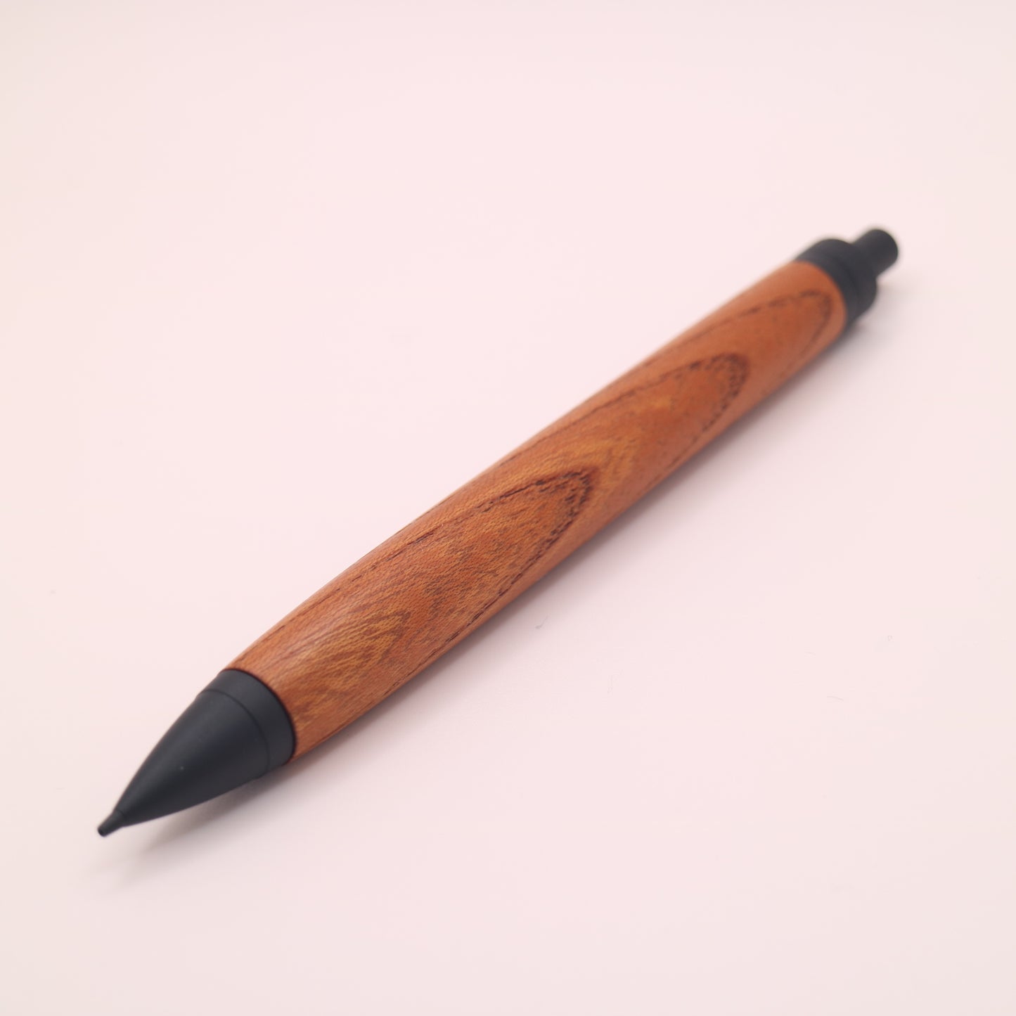 ケヤキ｜蔵に眠っていた木で仕立てた木軸ペン｜ボールペン or シャーペン　260213
