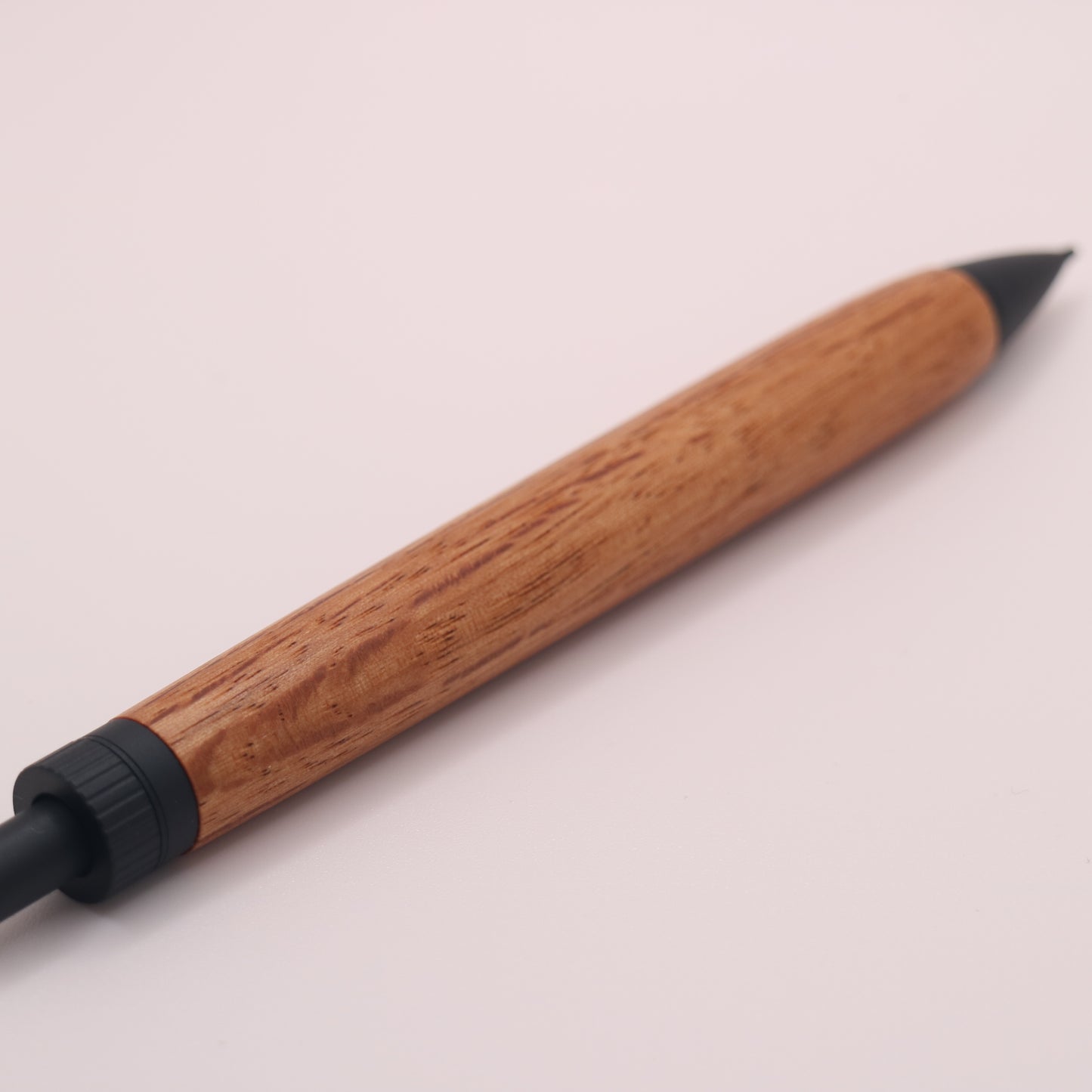 アカガシ｜木の質感を楽しむ木軸ペン｜ボールペン or シャーペン　260306