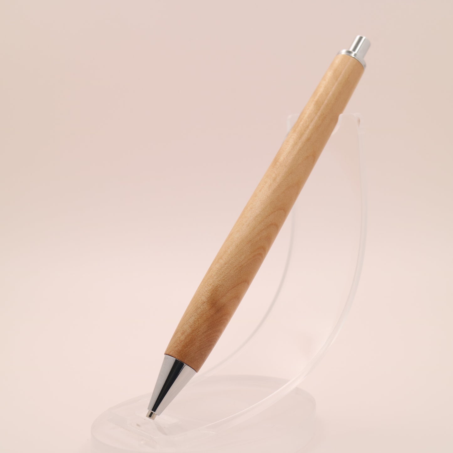 ツバキ 木軸シャーペン｜【学生に人気】凛とした木肌が、勉強時間に静かな集中をもたらす一本　260204