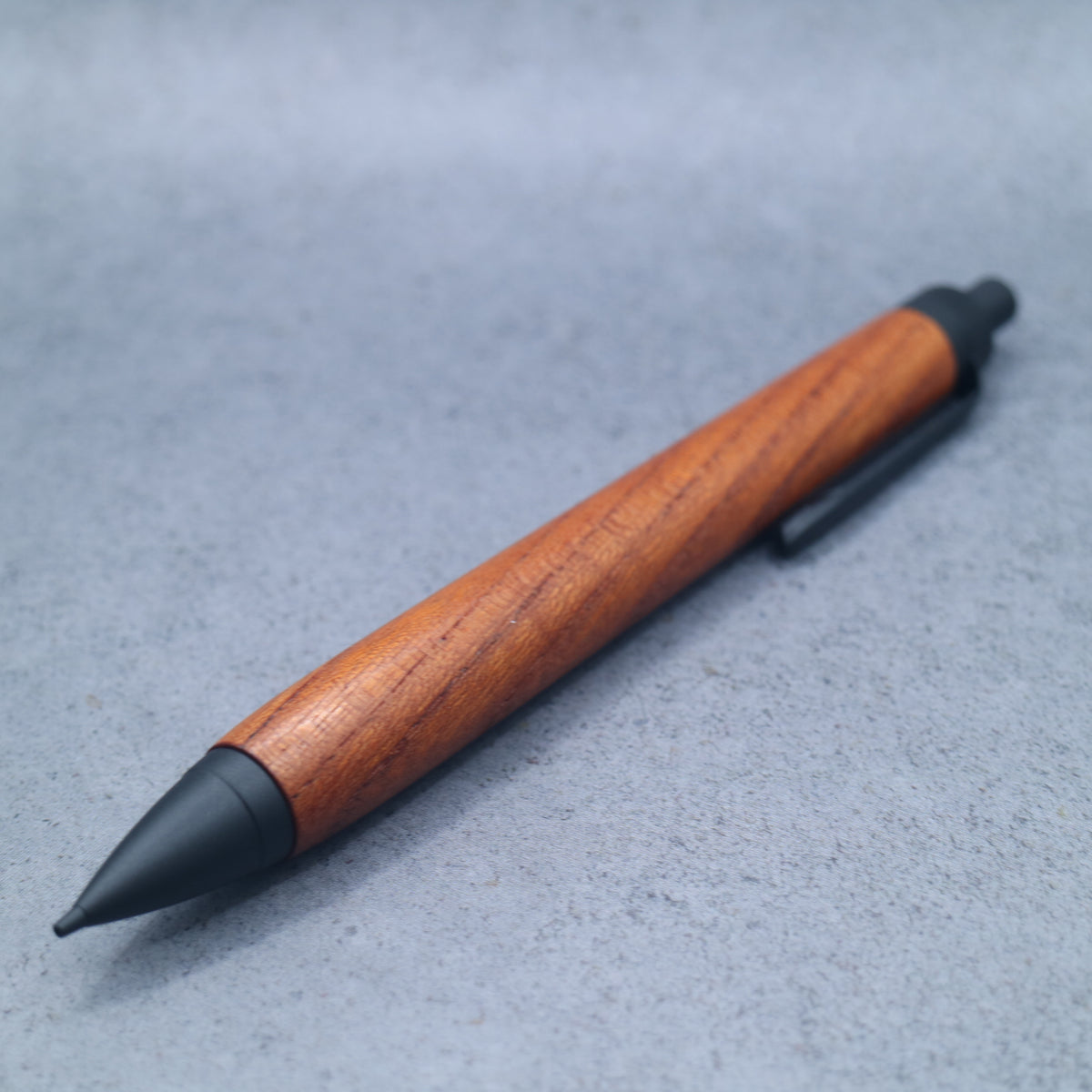 Keyaki (Japanese Zelkova) | Wooden Pen Made from Wood Found in a Storehouse | Ballpoint Pen or Mechanical Pencil 260918