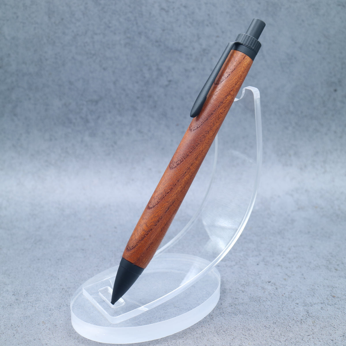 Keyaki (Japanese Zelkova) | Wooden Pen Made from Wood Found in a Storehouse | Ballpoint Pen or Mechanical Pencil 260918