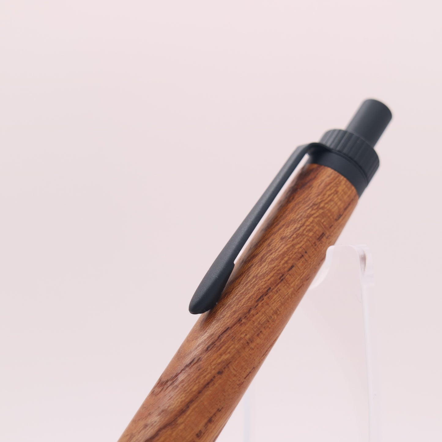 ケヤキ｜蔵に眠っていた木で仕立てた木軸ペン｜ボールペン or シャーペン　260219